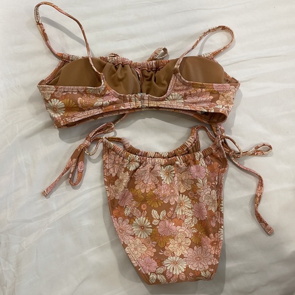 Juniors' Tunneled Tie-Front Bralette Bikini Top and Bottoms - Multi Floral Print - Picture 2 of 3